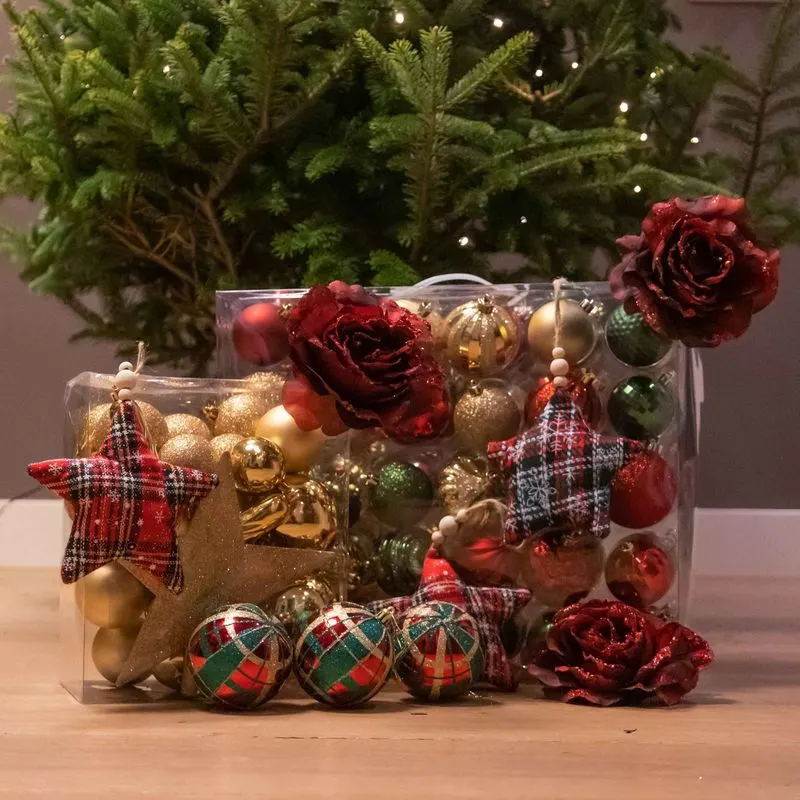 Doos met versiering uit het versierpakket klassiek